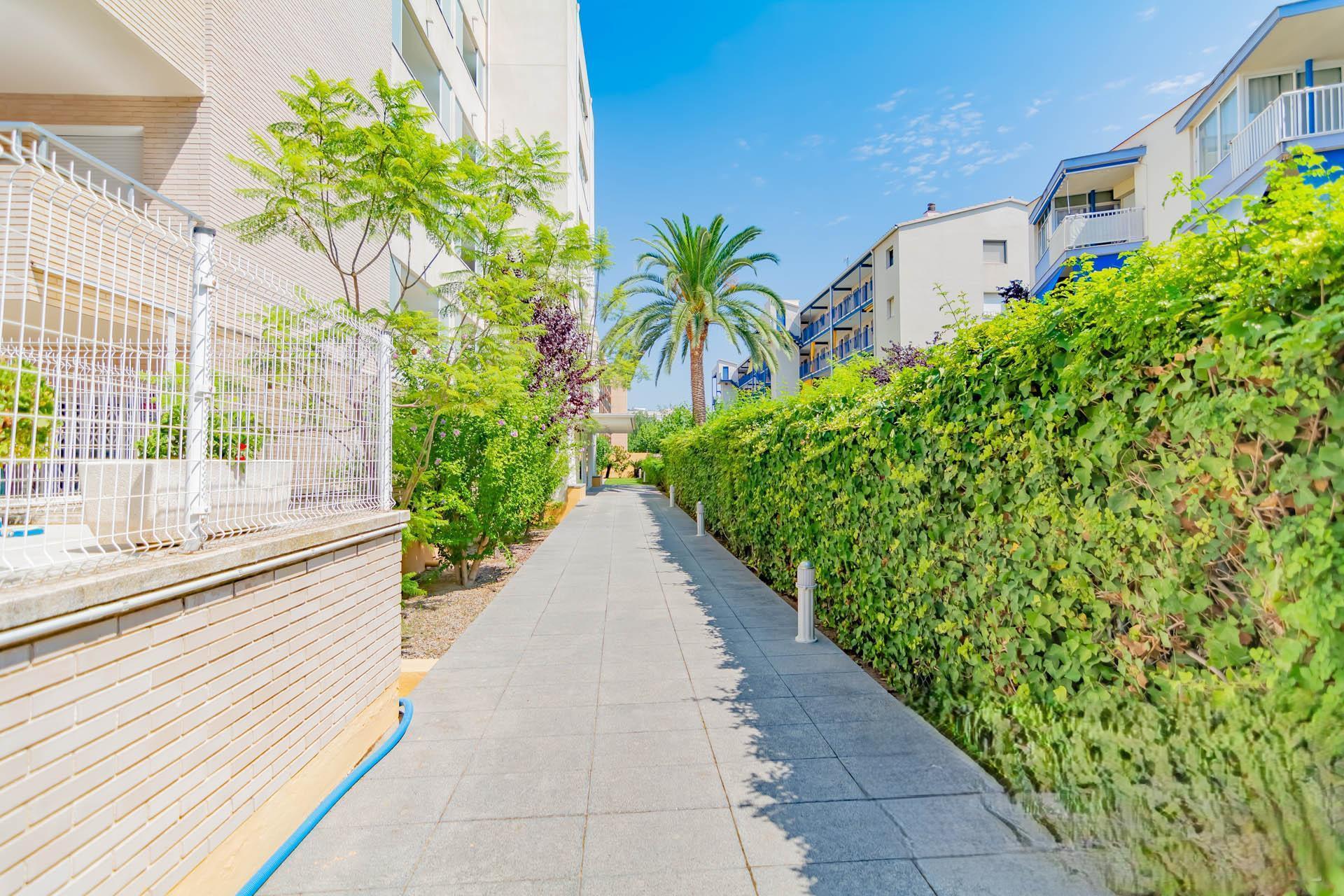 Imagen 32 Piso en venta en Salou / Atico a 100 metros de la playa Levante