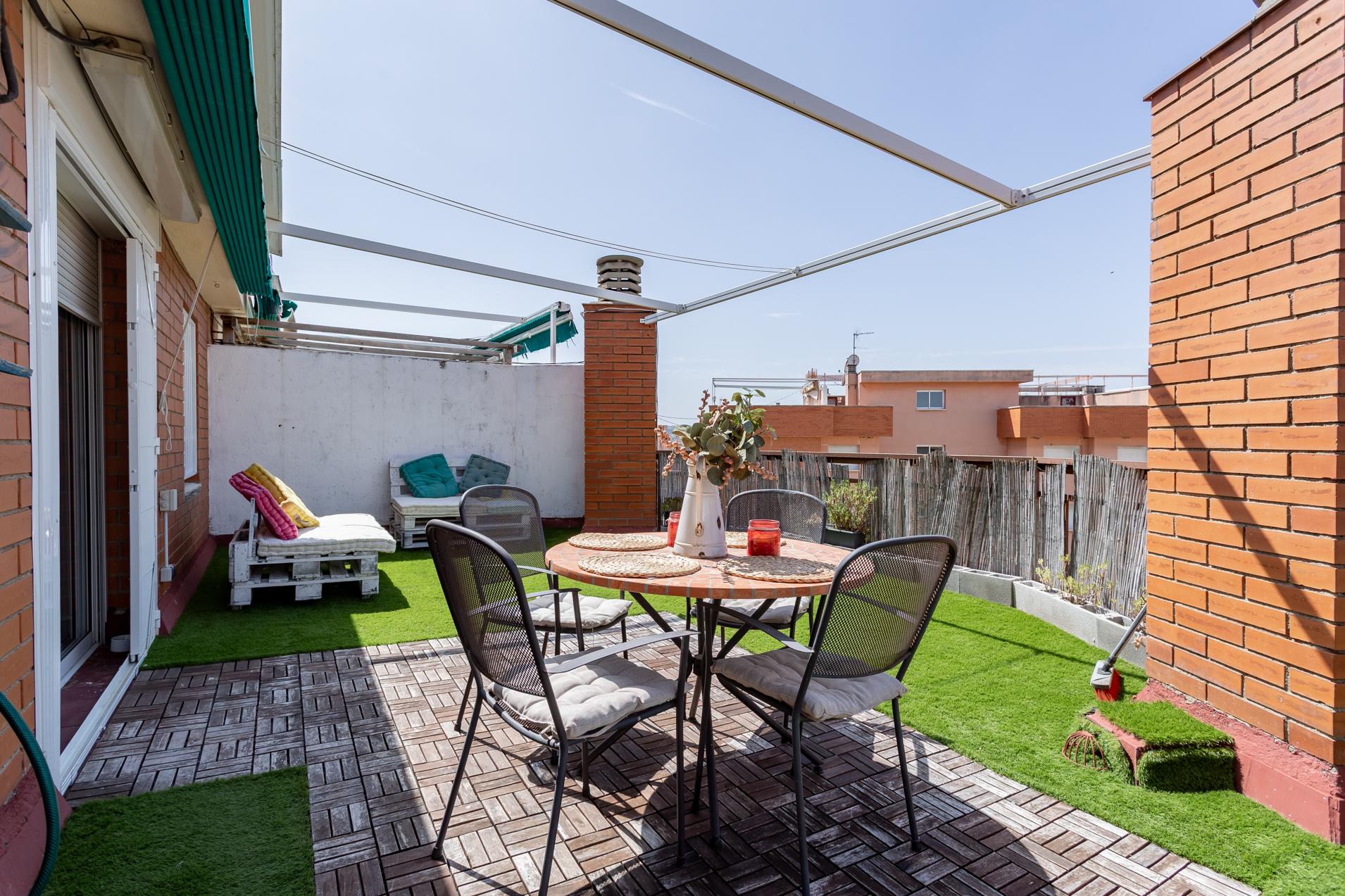 Imagen 28 Ático en venta en Vila-seca / A 5 minutos de la playa de La Pineda.