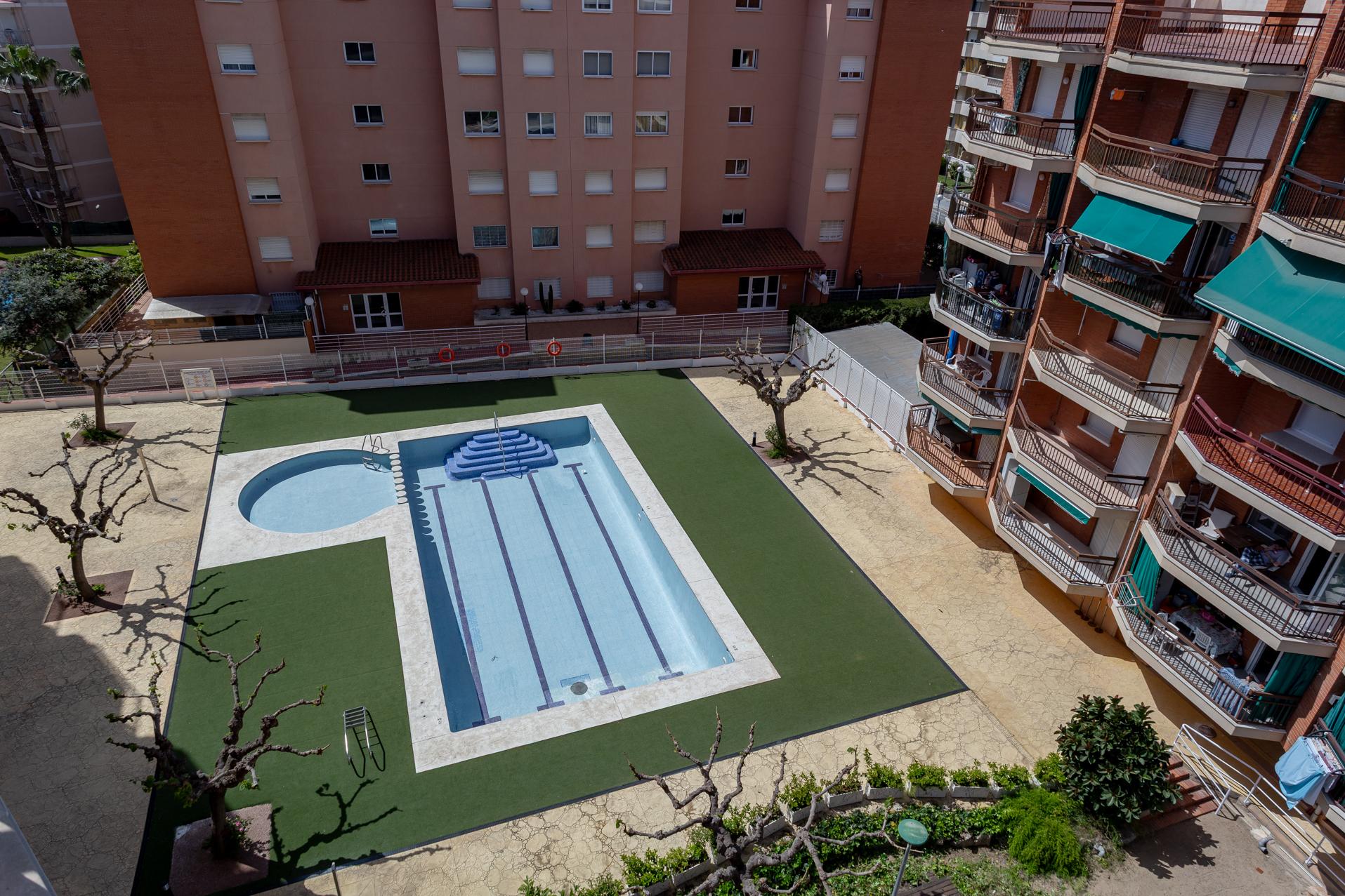 Imagen 27 Ático en venta en Vila-seca / A 5 minutos de la playa de La Pineda.