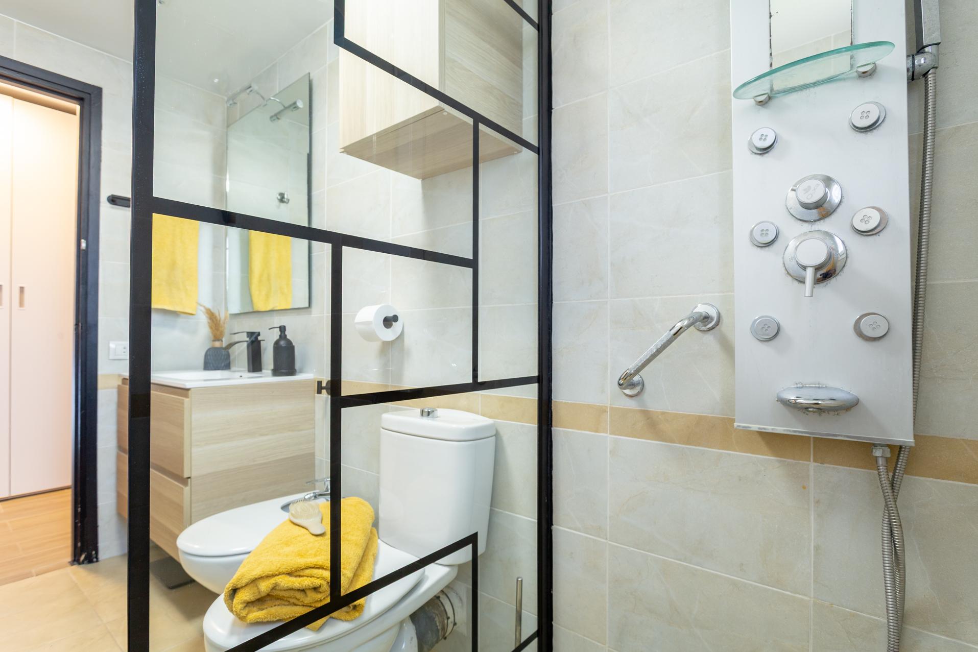 Imagen 24 Ático en venta en Vila-seca / A 5 minutos de la playa de La Pineda.