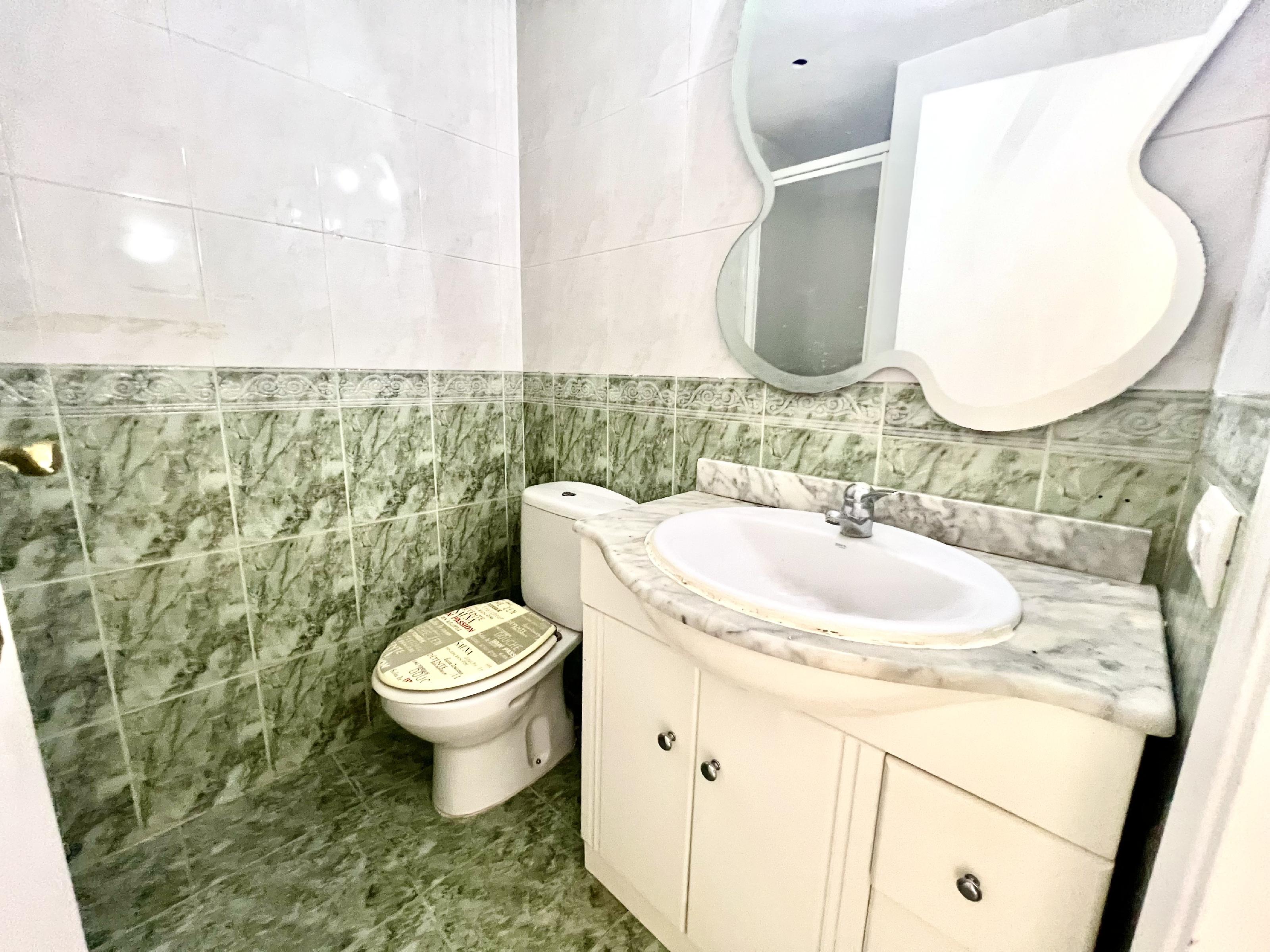 Imagen 18 Casa en venta en Cambrils / Ubicada en zona tranquila y residencial de Vilafortuny