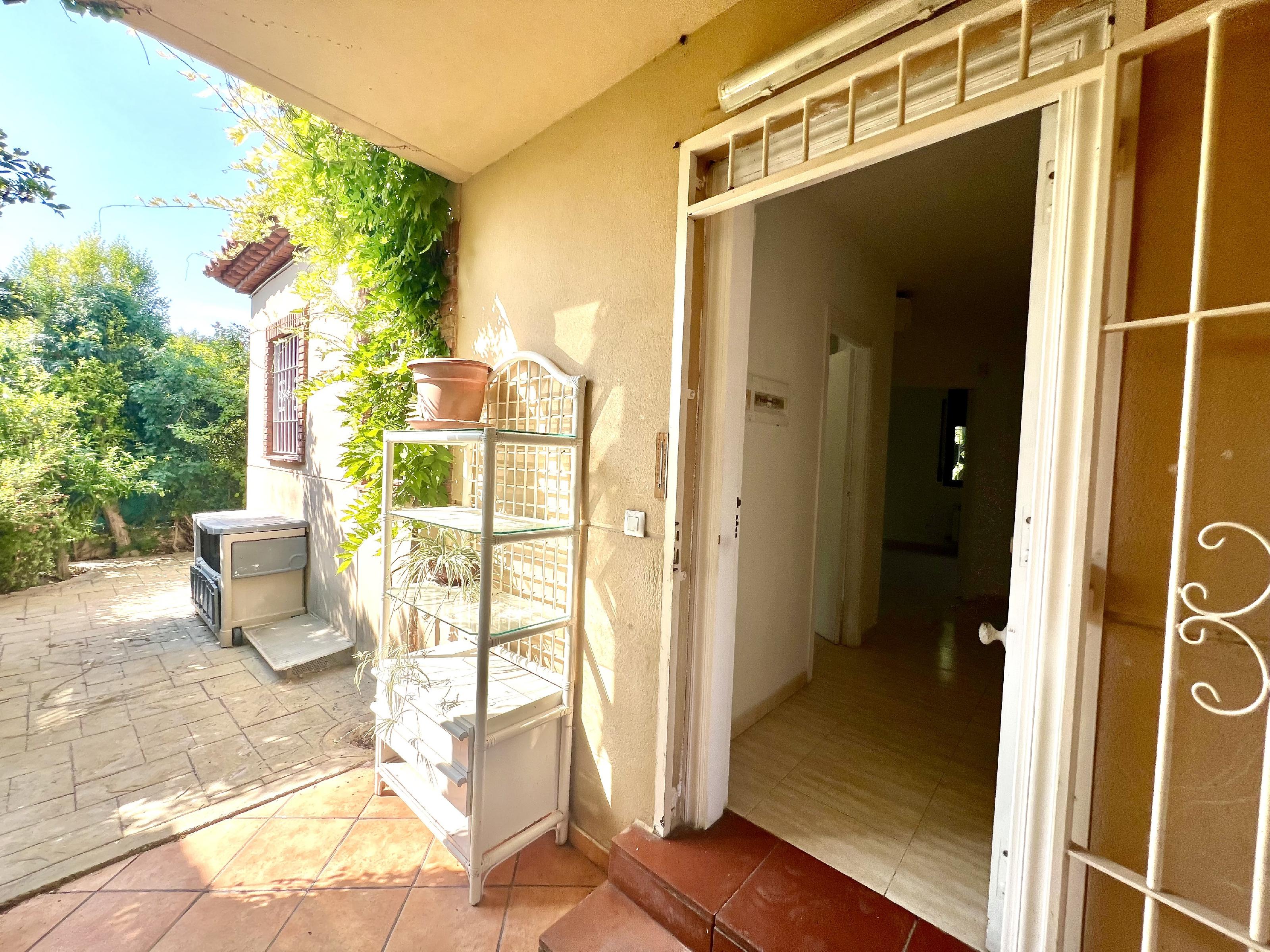 Imagen 29 Casa en venta en Cambrils / Ubicada en zona tranquila y residencial de Vilafortuny