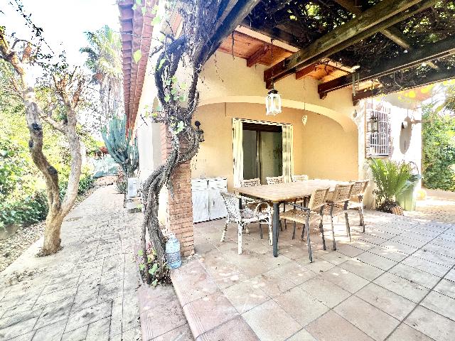 Imagen 32 Inmueble 302347 - Casa en venta en Cambrils / Ubicada en zona tranquila y residencial de Vilafortuny