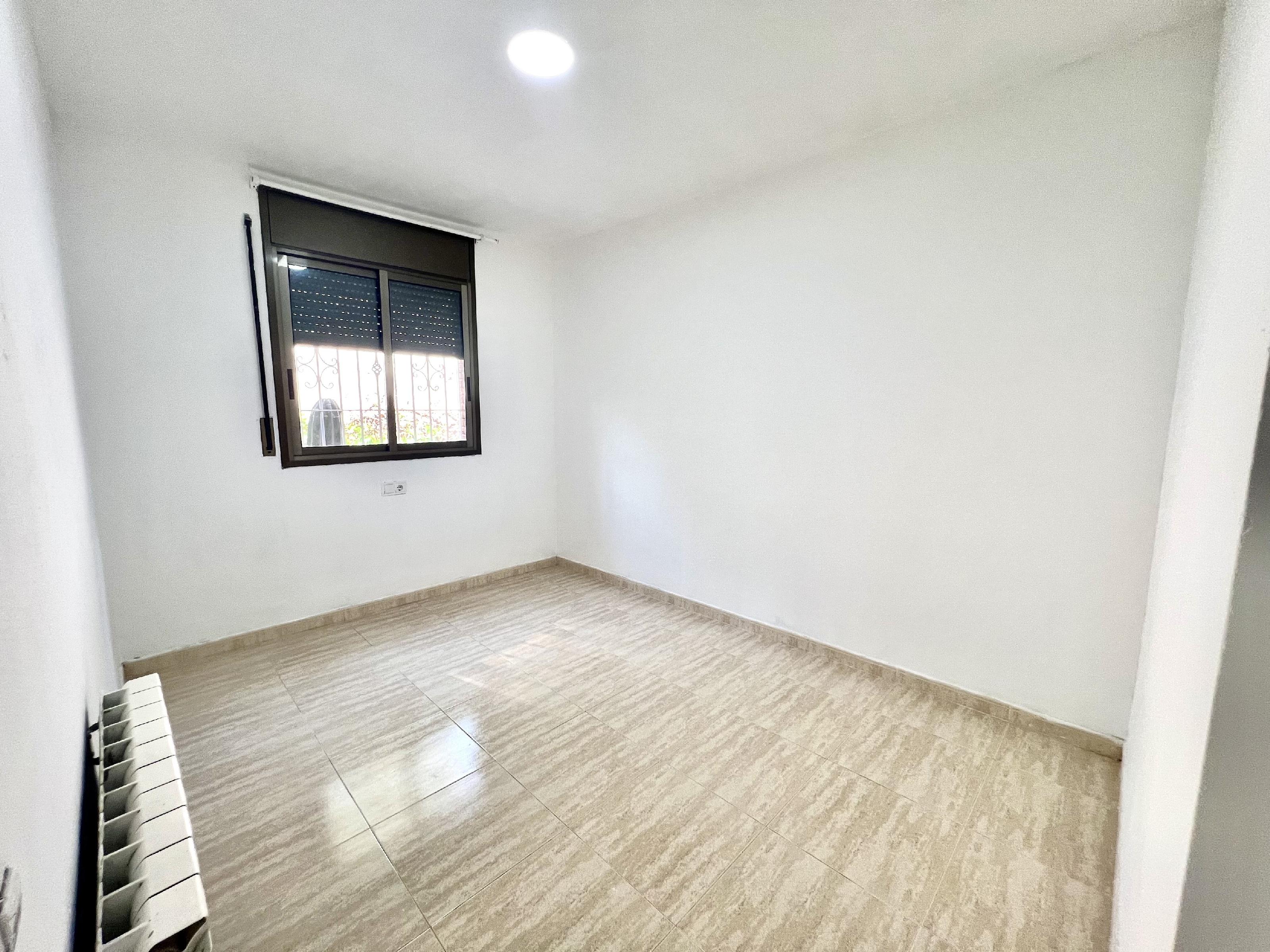 Imagen 11 Casa en venta en Cambrils / Ubicada en zona tranquila y residencial de Vilafortuny