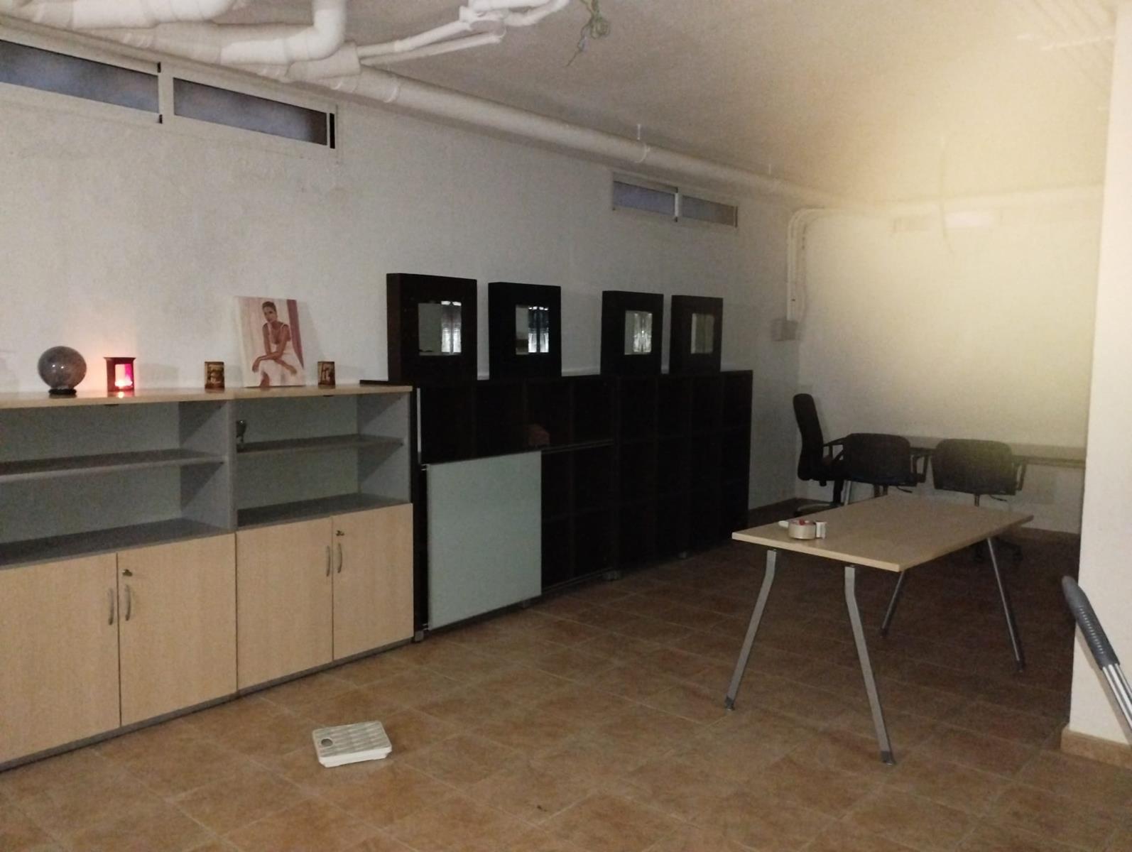 Imagen 36 Casa Aislada en venta en Torrevieja / Frente al Lago Rosa y cerca del centro Habaneras.