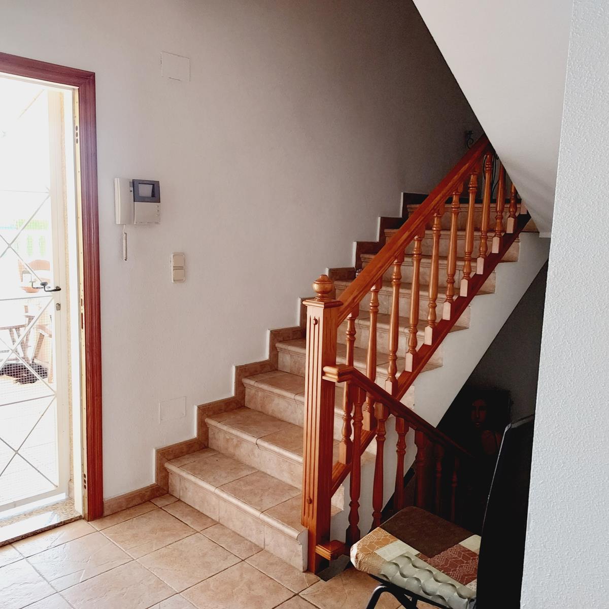 Imagen 15 Casa Aislada en venta en Torrevieja / Frente al Lago Rosa y cerca del centro Habaneras.