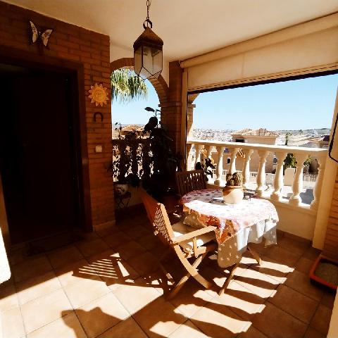 Imagen 2 Inmueble 286399 - Casa Adosada en venta en Rojales / En Ciudad Quesada, junto al campo de Golf.