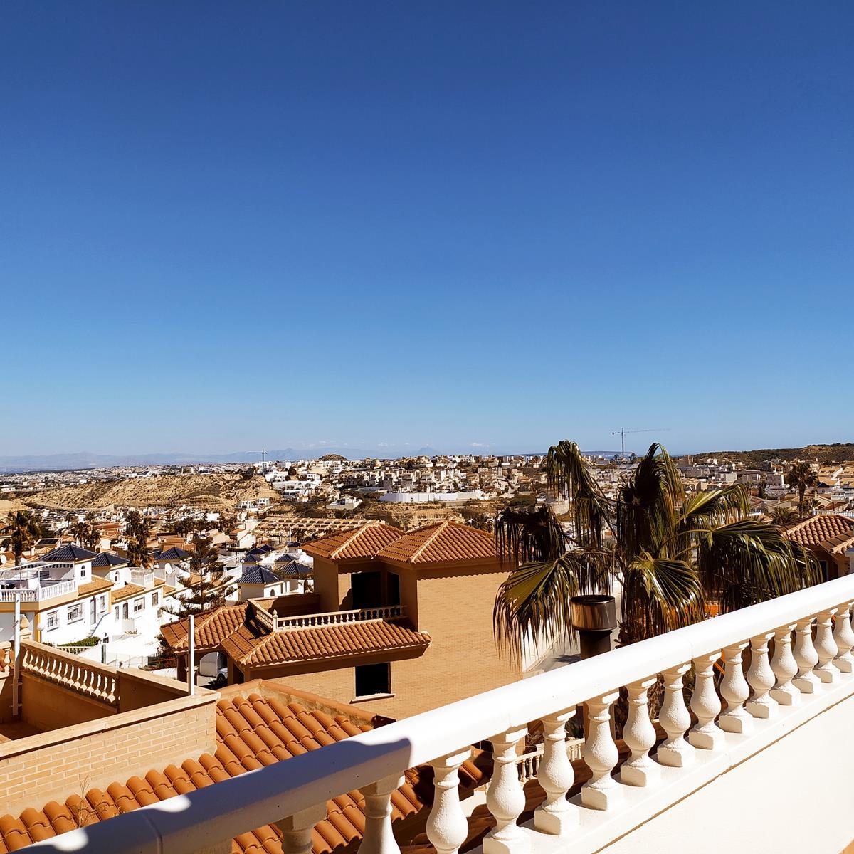 Imagen 30 Casa Adosada en venta en Rojales / En Ciudad Quesada, junto al campo de Golf.