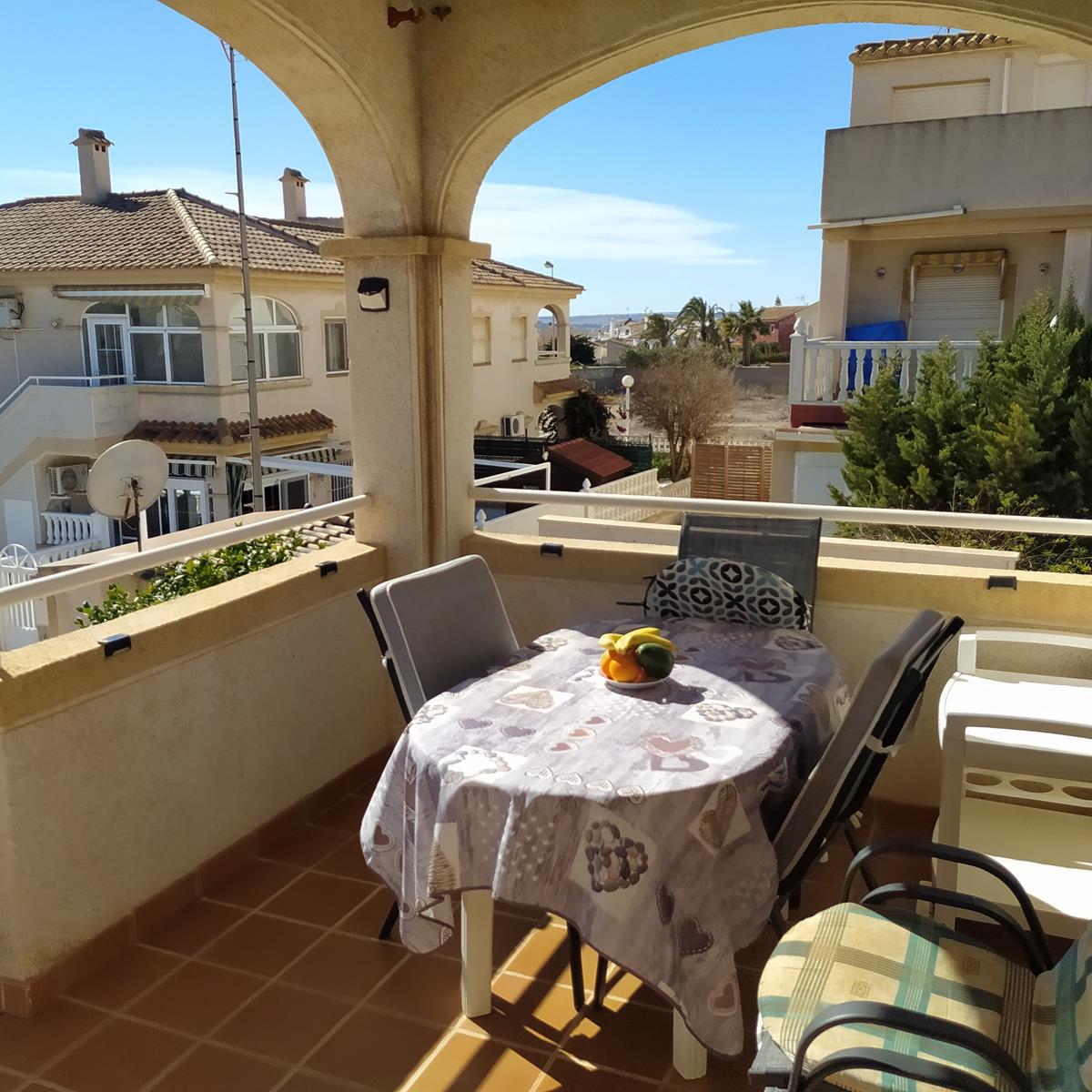 Imagen 5 Casa Adosada en venta en Torrevieja / A 5 minutos de la Playa de la Mata.