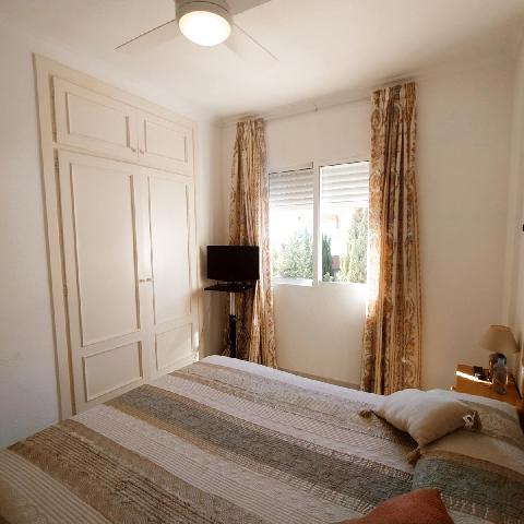 Imagen 21 Inmueble 286405 - Casa Adosada en venta en Torrevieja / A 5 minutos de la Playa de la Mata.