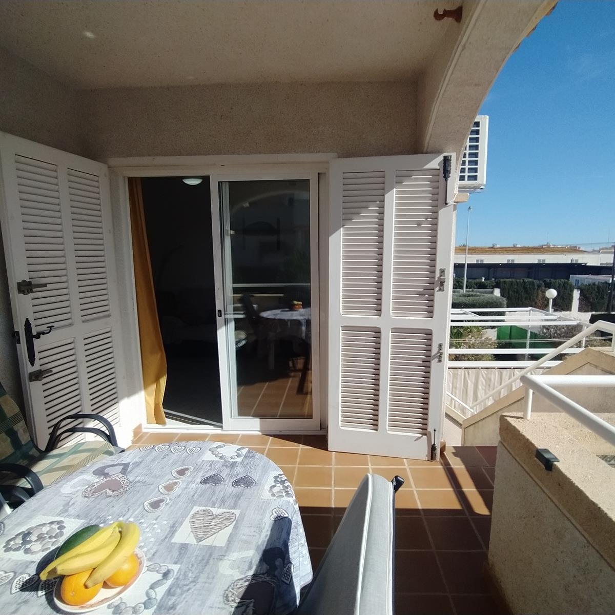 Imagen 8 Casa Adosada en venta en Torrevieja / A 5 minutos de la Playa de la Mata.