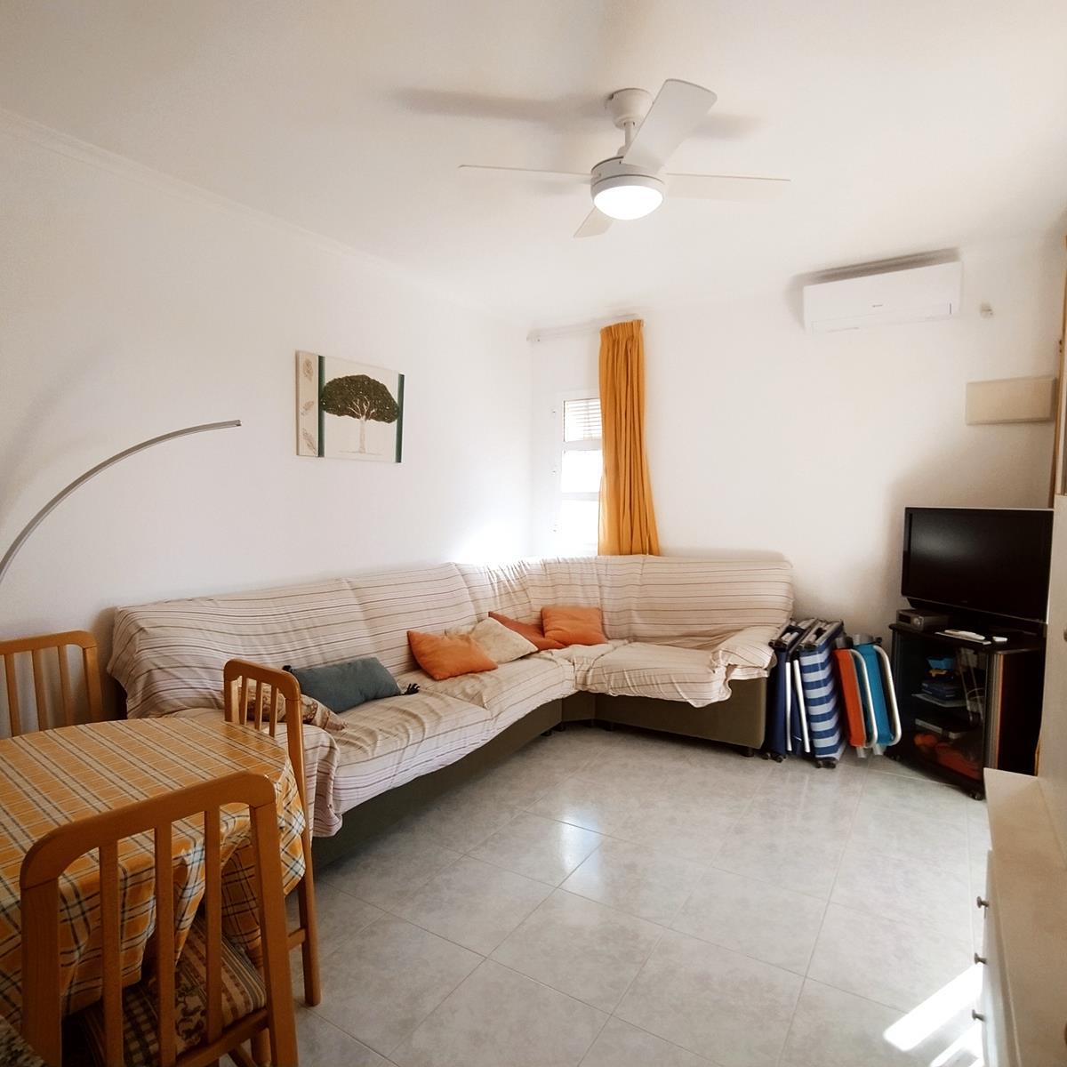 Imagen 11 Casa Adosada en venta en Torrevieja / A 5 minutos de la Playa de la Mata.