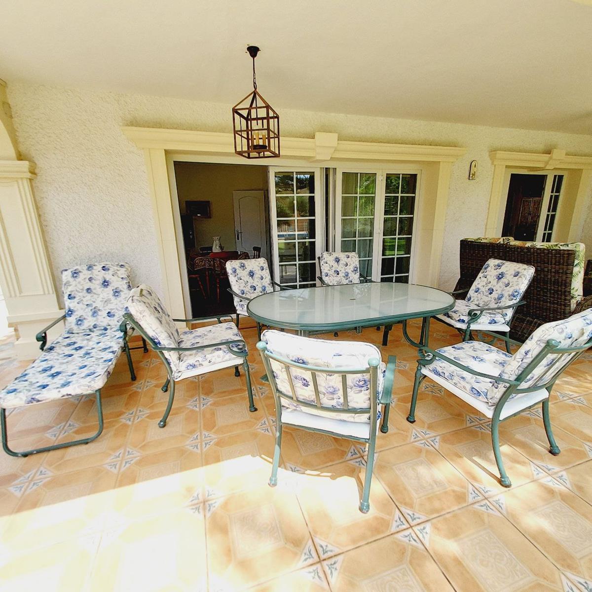 Imagen 12 Casa Aislada en venta en Orihuela / En cabo Roig-Orihuela, Junto al puerto deportivo.