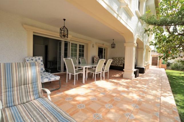 Imagen 5 Casa Aislada en venta en Orihuela / En cabo Roig-Orihuela, Junto al puerto deportivo.