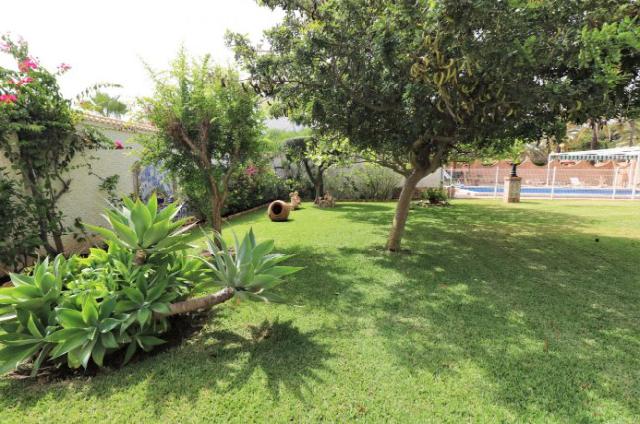 Imagen 97 Inmueble 286407 - Casa Aislada en venta en Orihuela / En cabo Roig-Orihuela, Junto al puerto deportivo.