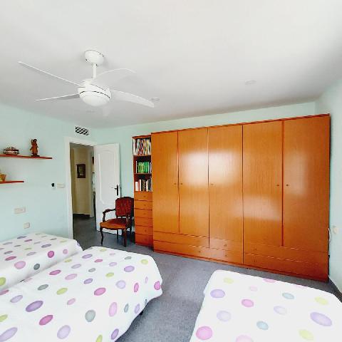 Imagen 50 Inmueble 286407 - Casa Aislada en venta en Orihuela / En cabo Roig-Orihuela, Junto al puerto deportivo.