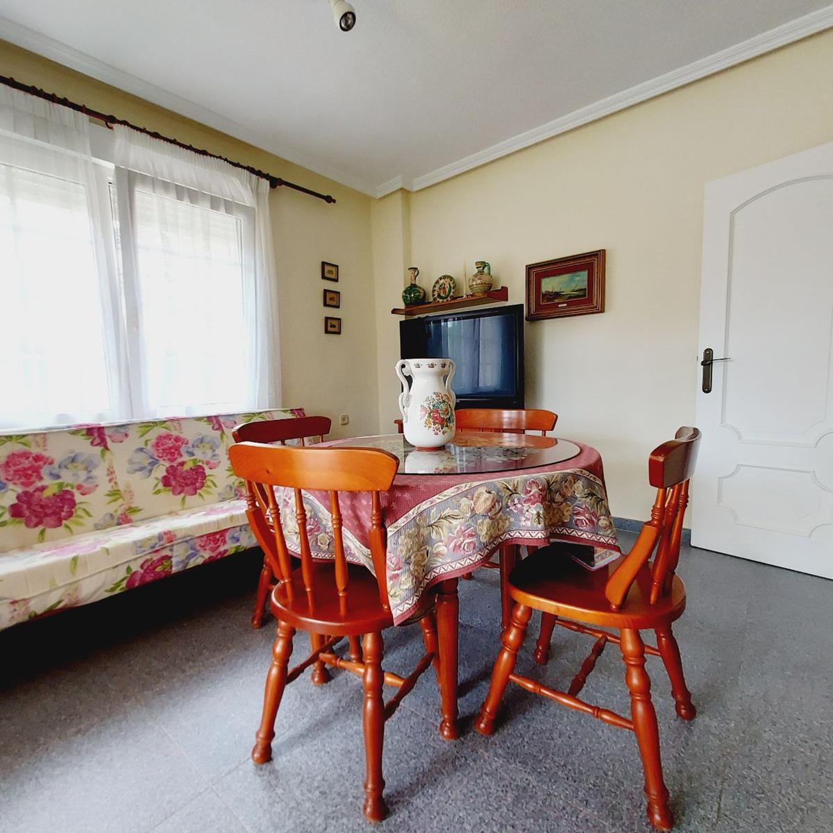 Imagen 18 Casa Aislada en venta en Orihuela / En cabo Roig-Orihuela, Junto al puerto deportivo.