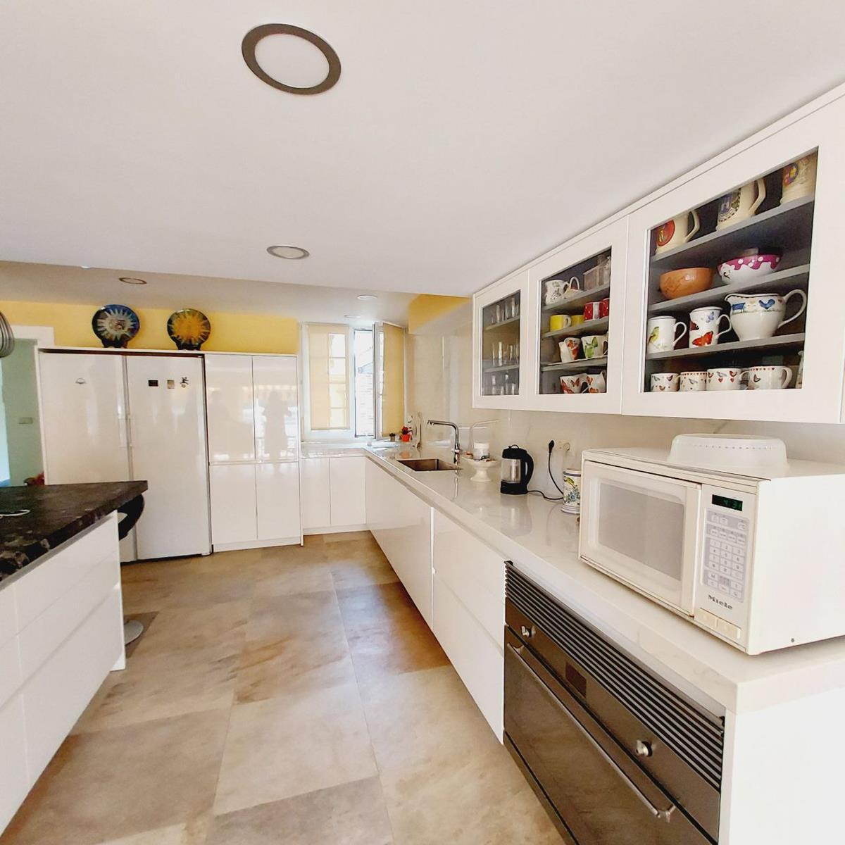 Imagen 32 Casa Aislada en venta en Orihuela / En cabo Roig-Orihuela, Junto al puerto deportivo.