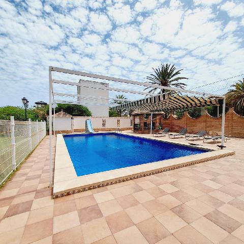 Imagen 100 Inmueble 286407 - Casa Aislada en venta en Orihuela / En cabo Roig-Orihuela, Junto al puerto deportivo.