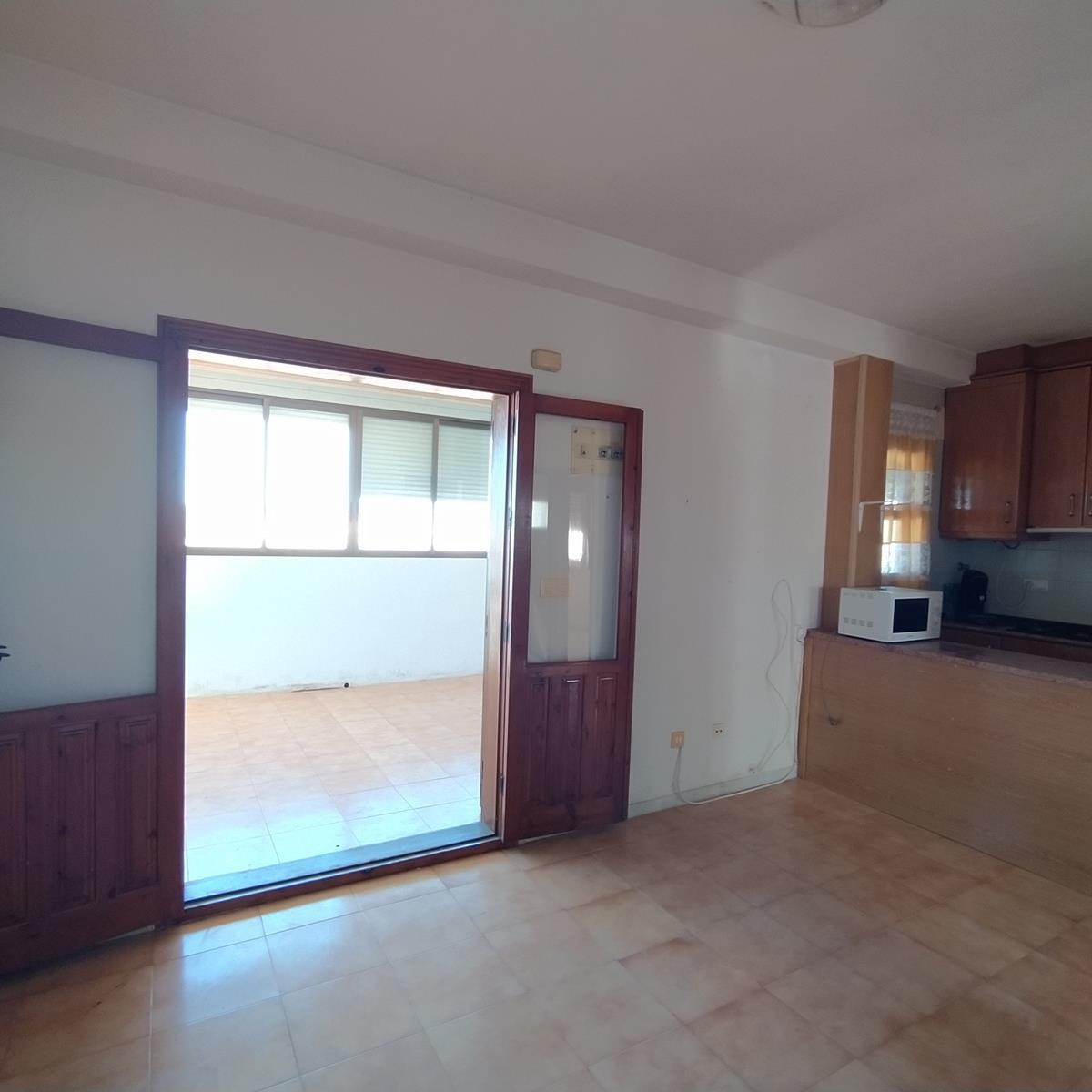Imagen 1 Apto. Playa en venta en Torrevieja / Cerca de la Playa de la Mata            