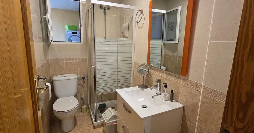 Imagen 10 Casa Pareada en venta en Cox / Cerca del Ayuntamiento, en la parte alta.