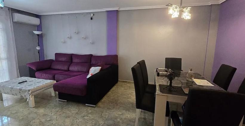 Imagen 7 Casa Pareada en venta en Cox / Cerca del Ayuntamiento, en la parte alta.