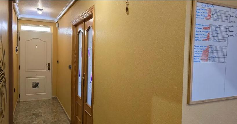 Imagen 4 Casa Pareada en venta en Cox / Cerca del Ayuntamiento, en la parte alta.