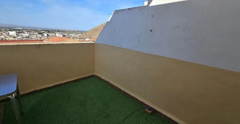 Imagen 5 Casa Pareada en venta en Cox / Cerca del Ayuntamiento, en la parte alta.