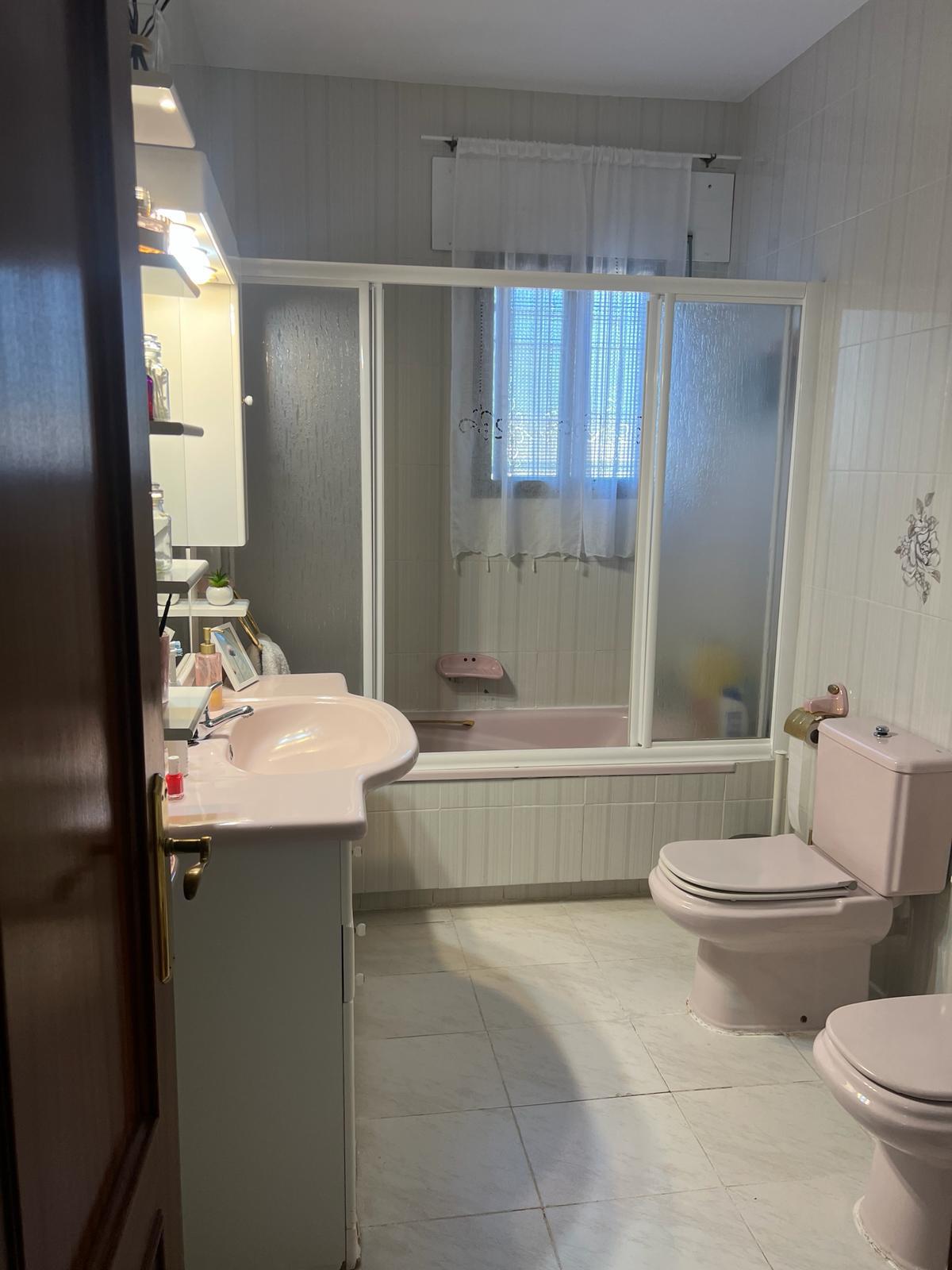 Imagen 14 Casa Rústica en venta en Córdoba / Junto restaurante cuevas romanas